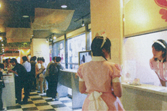 2004年8月14日 秋葉原ドン・キホーテ5階オープン