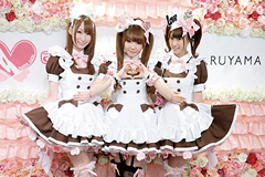2012年11月1日 丸山敵太デザイン新メイド服